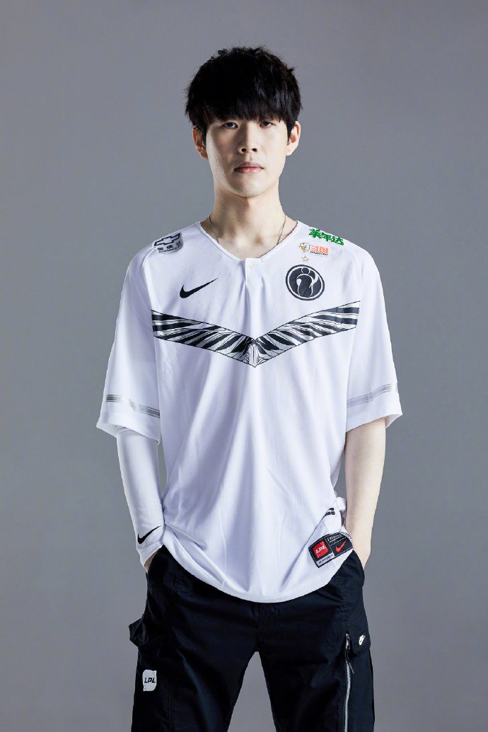 面虽然不愿 面虽然不愿