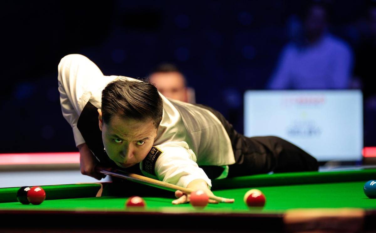 感到来自四 感到来自四