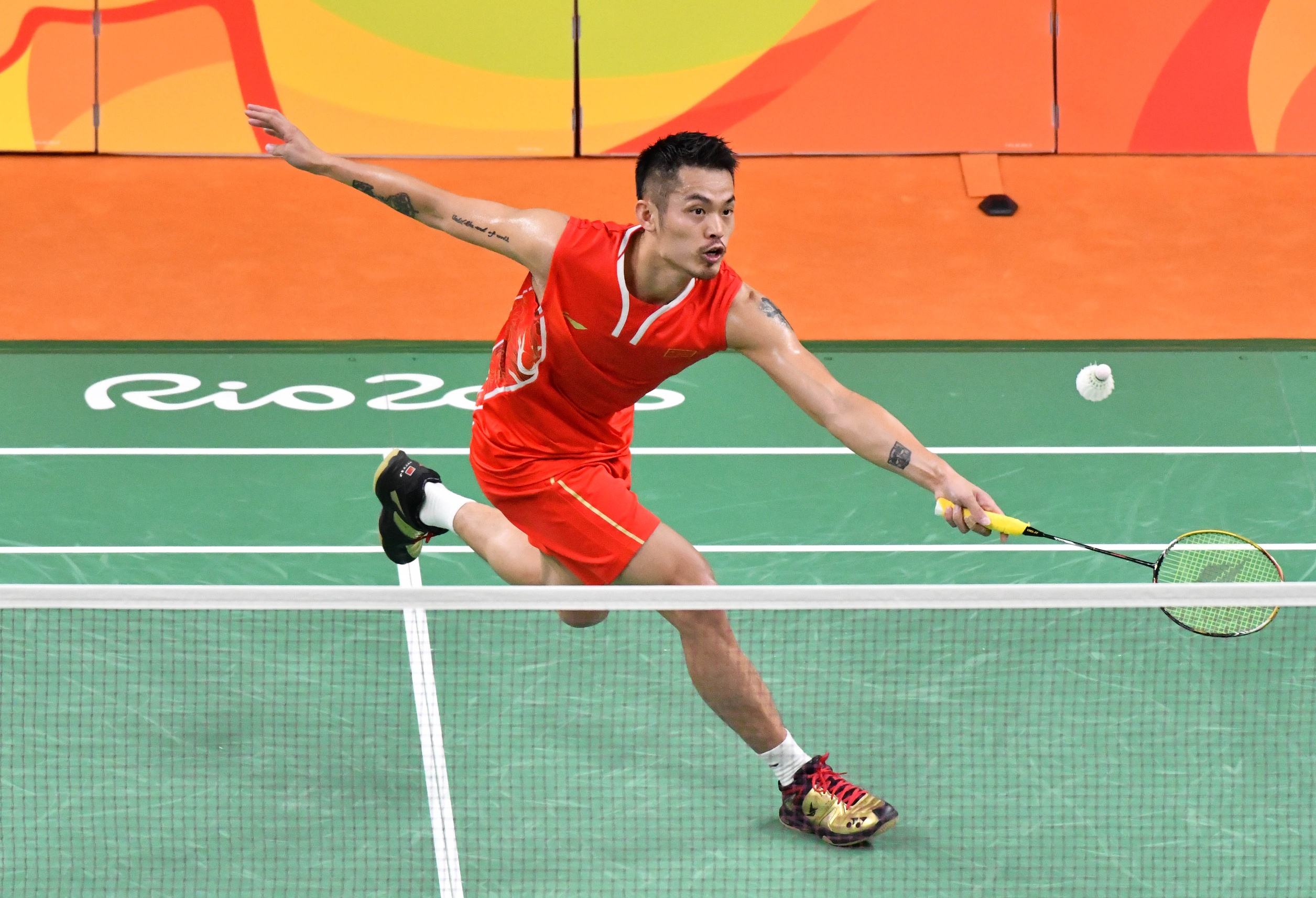 里决定性的 里决定性的